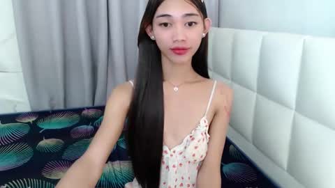 Snapshot of khloedoll_ chatting on 02.28.26 khloe online show from 02.28.26