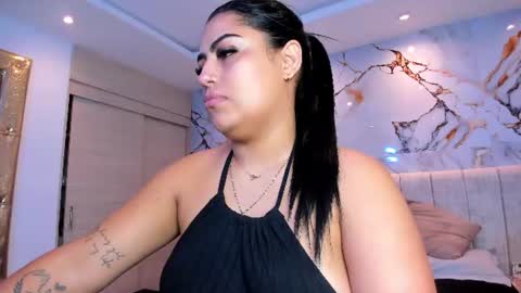 Snapshot of kiana_cream chatting on 06.24.26 N M online show from 06.24.26