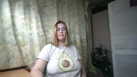 Snapshot of kianna_dior_ chatting on 01.04.25 kianna_dior_ online show from 01.04.25