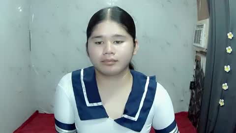 Snapshot of kianna_schmitz chatting on 02.05.25 Your SweetGirl Ts online show from 02.05.25