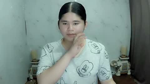 Snapshot of kianna_schmitz chatting on 02.14.25 Your SweetGirl Ts online show from 02.14.25