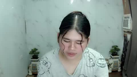 Snapshot of kianna_schmitz chatting on 02.16.25 Your SweetGirl Ts online show from 02.16.25