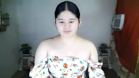 Snapshot of kianna_schmitz chatting on 09.20.25 Your SweetGirl Ts online show from 09.20.25