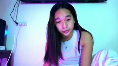 i love bella online show from 11.25.25