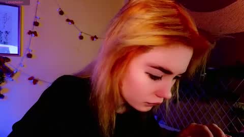 Snapshot of kiara_dream chatting on 01.08.26 Kira online show from 01.08.26