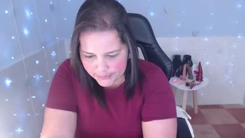 Snapshot of kiara_scottt chatting on 02.05.25 Kiara online show from 02.05.25