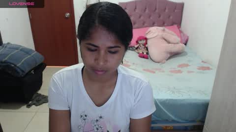 Kiara online show from 10.03.25