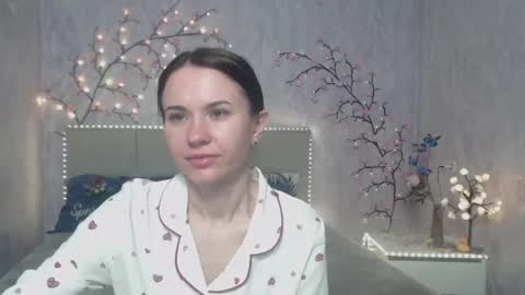 Snapshot of kiaracriegs chatting on 04.28.26 Kara online show from 04.28.26