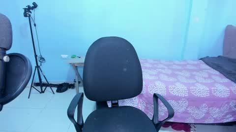 kiarasexy26 online show from 07.13.26