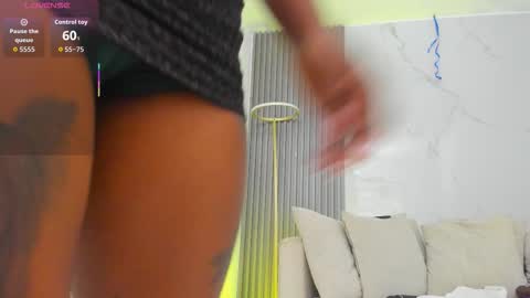 kiaratentation online show from 11.30.25