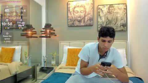 Snapshot of kieran_derek chatting on 11.04.25 Kieran Derek online show from 11.04.25