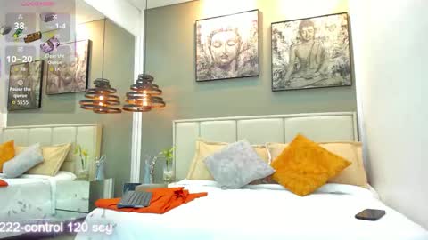 Snapshot of kieran_derek chatting on 12.05.25 Kieran Derek online show from 12.05.25