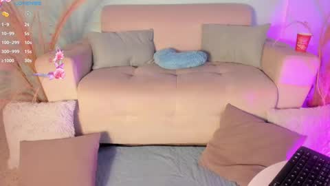 Snapshot of kiiimthompson chatting on 02.27.25 Kim Thompson online show from 02.27.25