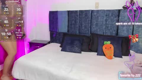 kiimowens online show from 12.05.25