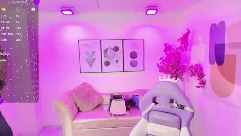 Snapshot of kiitty__meow chatting on 06.30.26 Kitty online show from 06.30.26