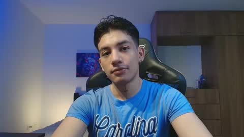 kikeruiz 19 online show from 10.18.25