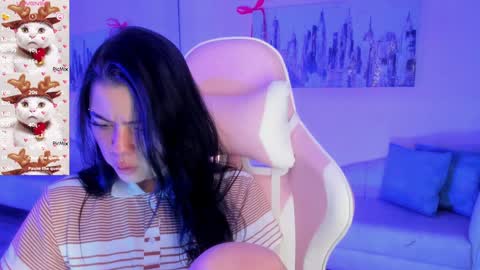 kIKI online show from 12.17.24