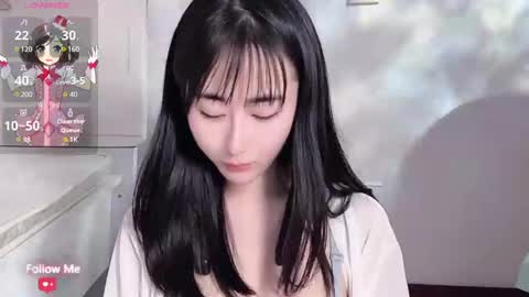 Snapshot of kiki_loveu chatting on 12.19.24 kiki_loveu online show from 12.19.24