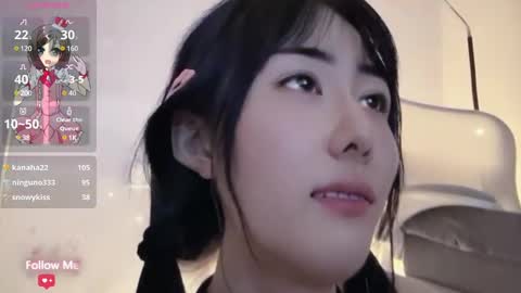 Snapshot of kiki_loveu chatting on 01.01.25 kiki_loveu online show from 01.01.25