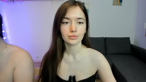 Snapshot of kiki_mcflurry chatting on 02.05.26 PavelPolly online show from 02.05.26