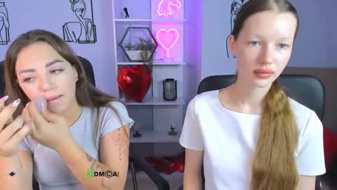 kiki_swan online show from 09.17.25