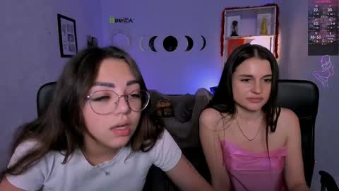 kiki_swan online show from 05.07.26