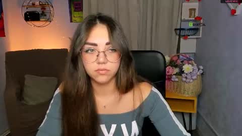 kiki_swan online show from 06.25.26
