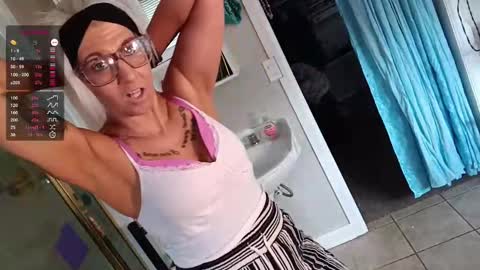 kikilovespartylights online show from 03.12.25