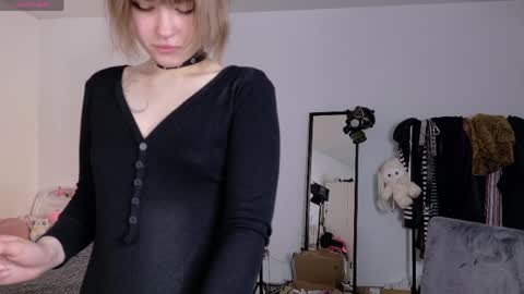 Kiki online show from 05.13.26