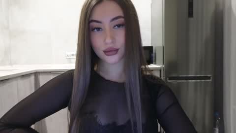 EvaAnna online show from 01.30.25