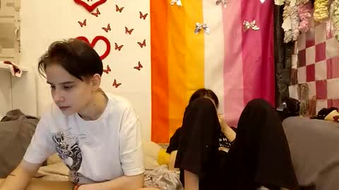 kim__ray online show from 05.04.26