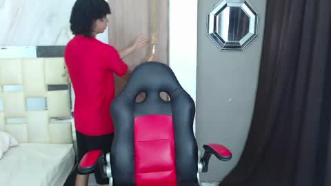 KIM online show from 04.30.26