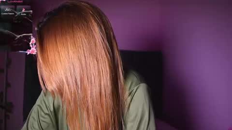 Snapshot of kim_dolls1823 chatting on 03.12.25 ISABELLA 3 online show from 03.12.25