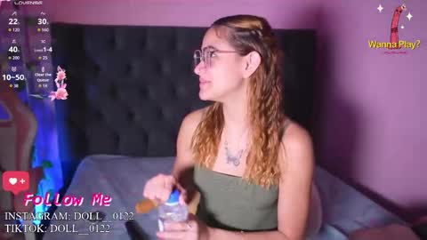 Snapshot of kim_dolls1823 chatting on 10.11.25 ISABELLA 3 online show from 10.11.25