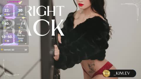 Kim  online show from 01.31.25