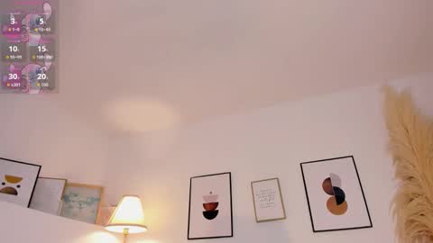 Kim  online show from 10.02.25