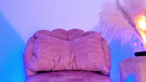 Kim Murphy online show from 12.24.24