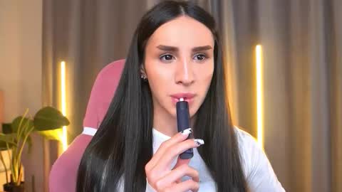 Kim Oberlin online show from 11.14.25