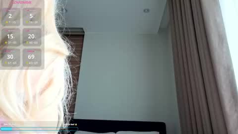 Kim online show from 11.04.25