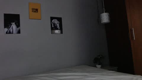 Kim  Yuk online show from 12.20.24