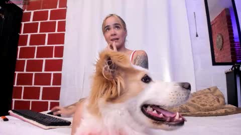 Kim  Yuk online show from 11.10.25