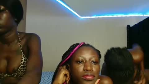 Kimberly online show from 11.19.25