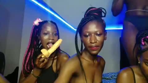 Kimberly online show from 11.25.25