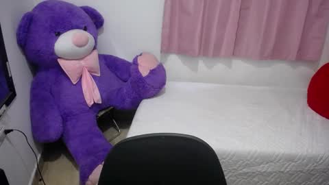 Kim online show from 11.05.25