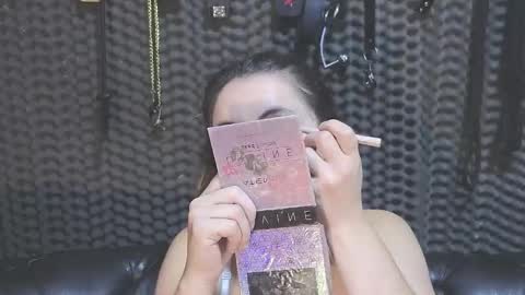  KIMBERLY SWAN  online show from 02.02.25