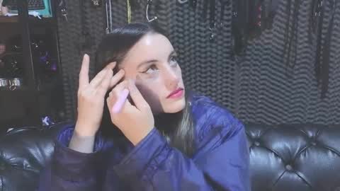  KIMBERLY SWAN  online show from 02.11.25