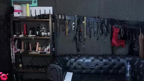  KIMBERLY SWAN  online show from 11.14.25