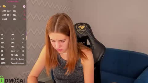 Snapshot of kimberly_taylory chatting on 10.09.25 Jennifer online show from 10.09.25