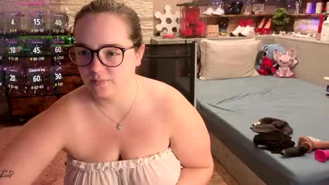kimberlycaprice online show from 05.10.26