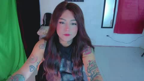 Kimberly Polizzi     online show from 12.18.24